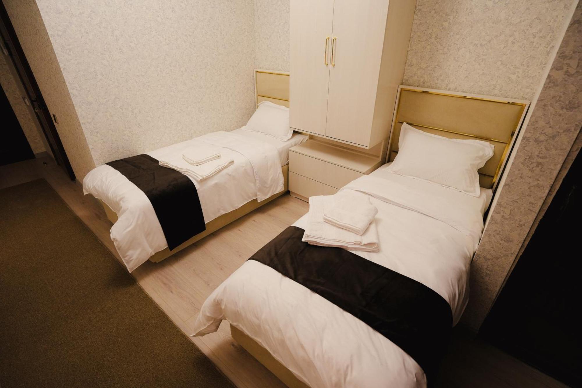 Baland Hotel דושאנבה מראה חיצוני תמונה