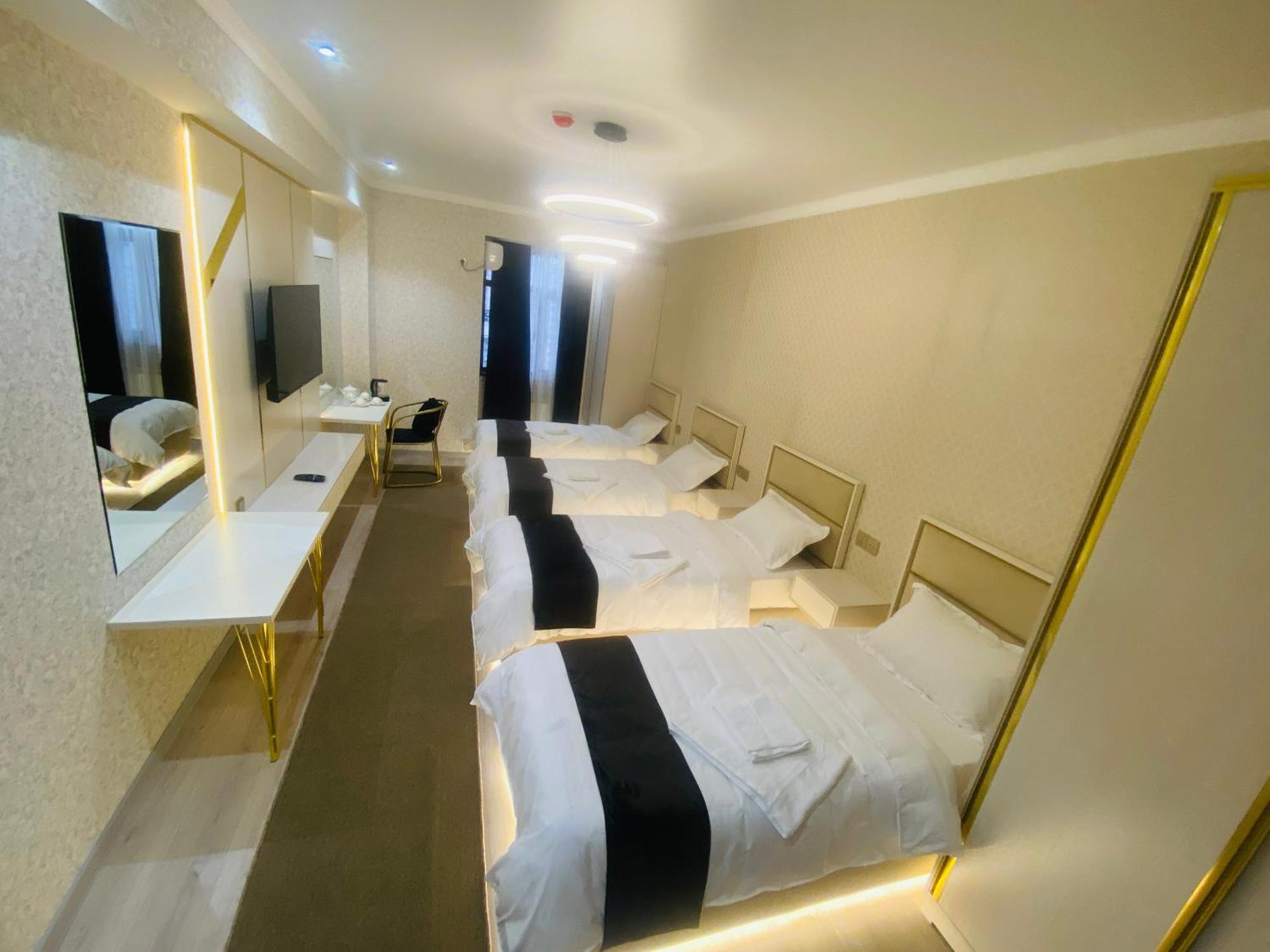 Baland Hotel דושאנבה מראה חיצוני תמונה