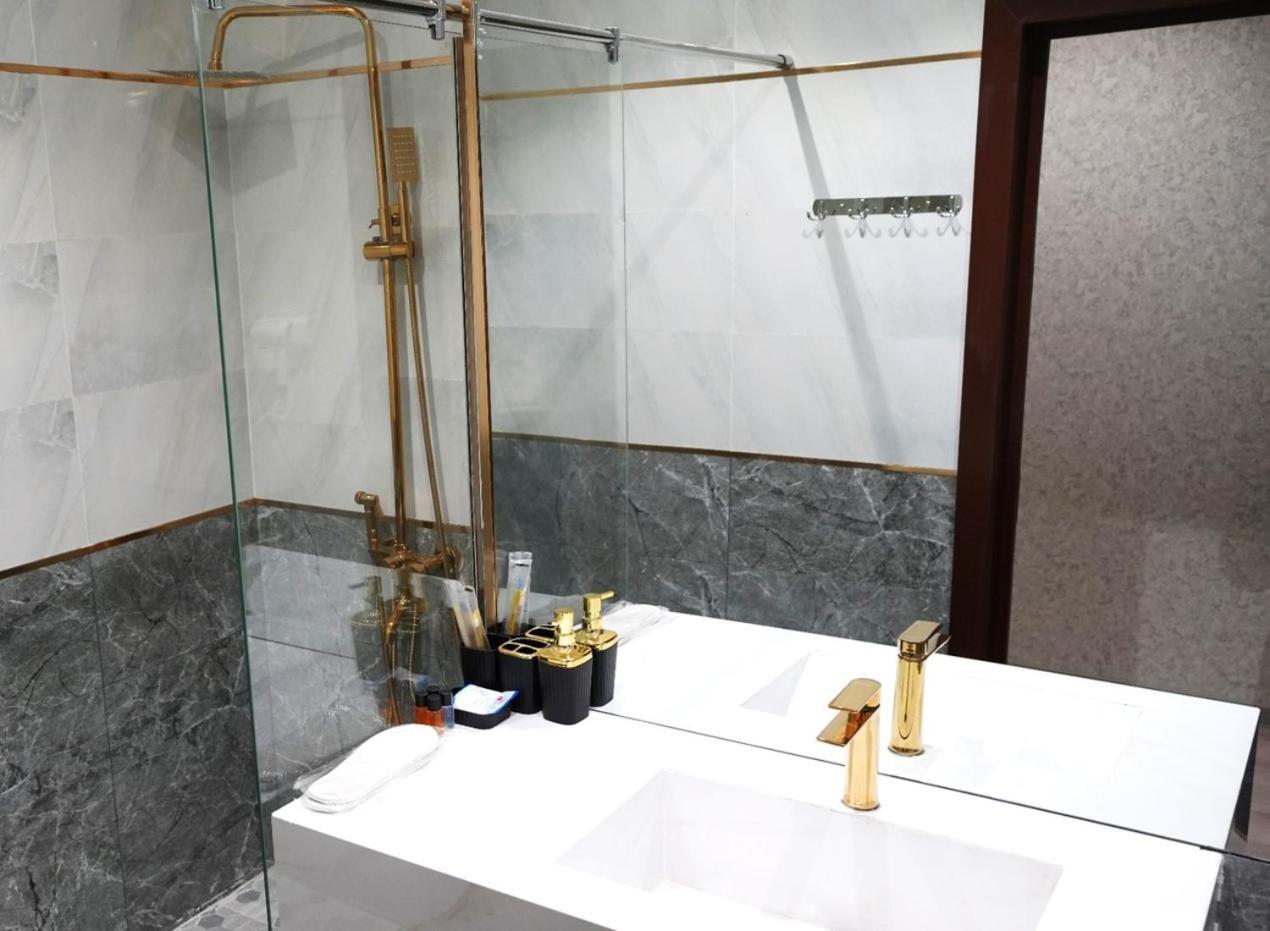 Baland Hotel דושאנבה מראה חיצוני תמונה