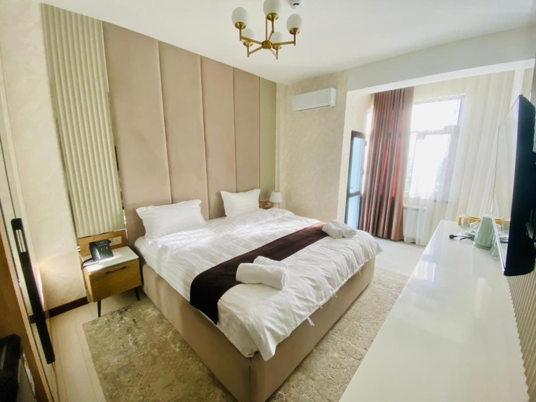 Baland Hotel דושאנבה מראה חיצוני תמונה