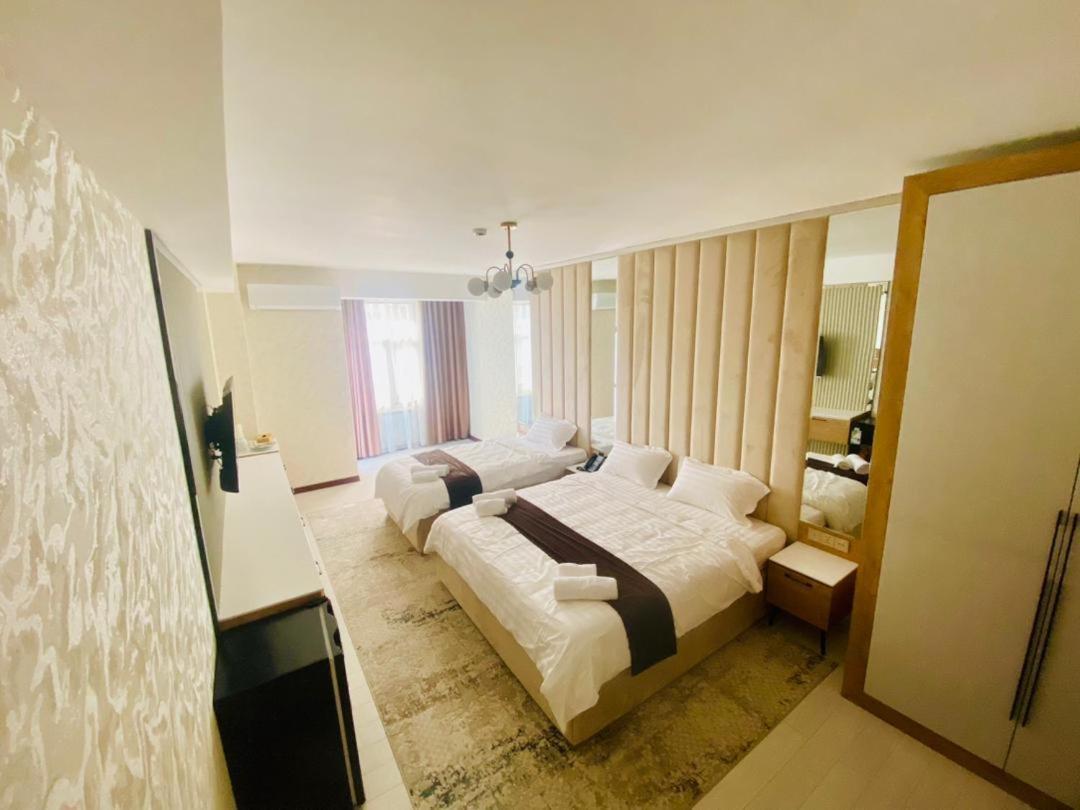 Baland Hotel דושאנבה מראה חיצוני תמונה